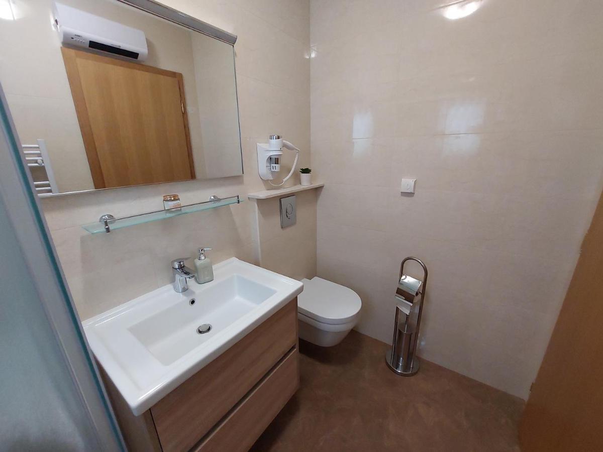 Apartments Spilan ムリニ エクステリア 写真